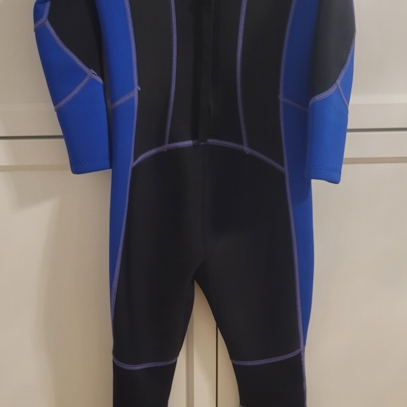 Kids full Wetsuit - Picture 2 of 8